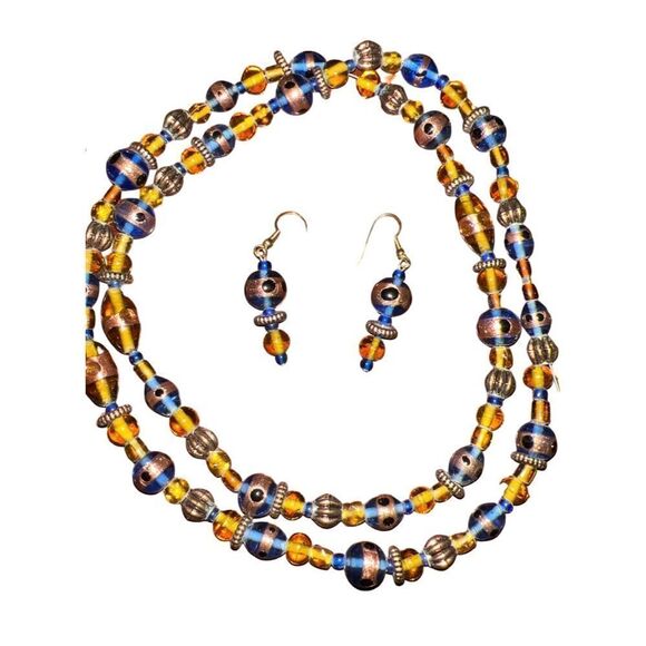 Opera Length Murano Glass Beaded Necklace with Matching Dangle Earrings - Picture 1 of 7